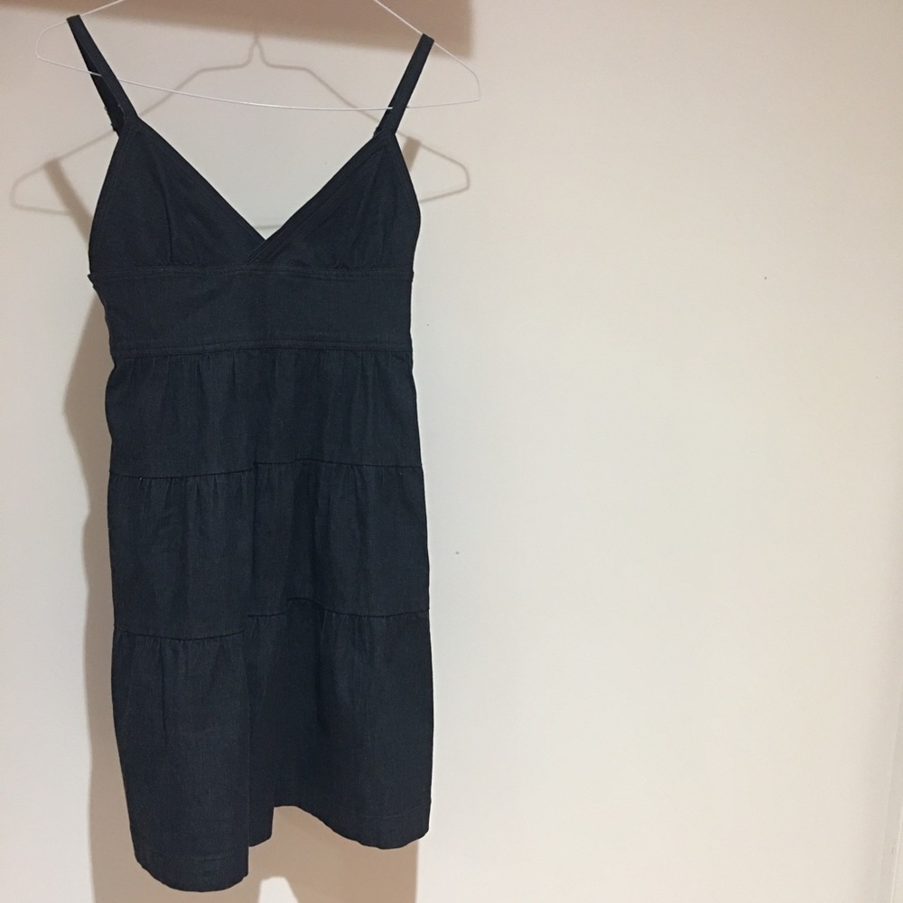 Theory ruffle v neck strappy grey blue jean dress - Picture 8 of 8